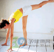 點(diǎn)擊查看原圖 瑜珈6大經(jīng)典完美曲線動(dòng)作